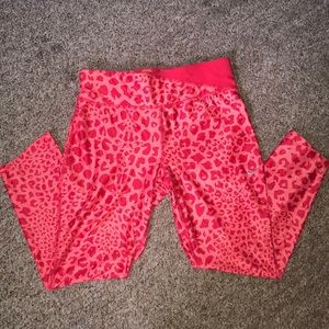 NIKE dri-fit cheetah cropped leggings